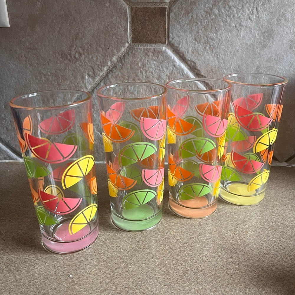 TMD Holding Mid Century Citrus Fruit Drinkware/Cups - Picture 6 of 6